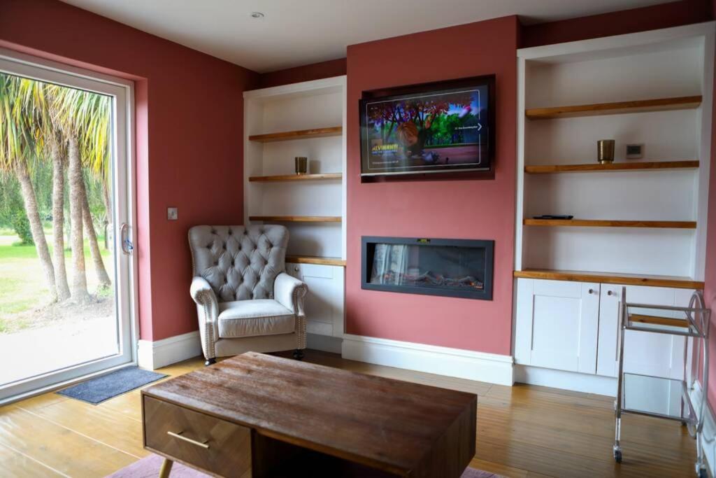 5* Self Catering Villa Nenagh Kültér fotó